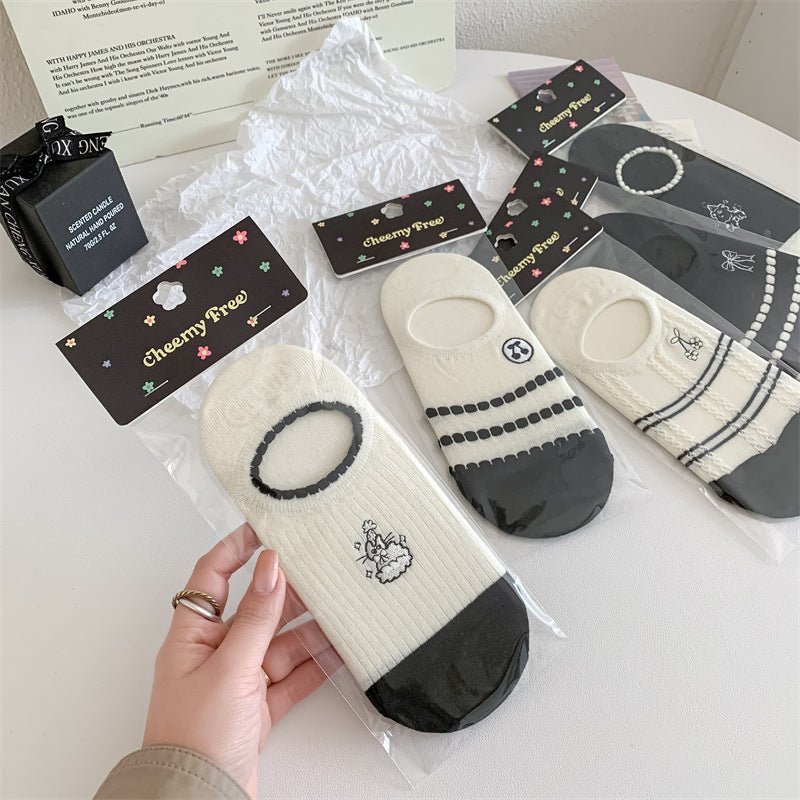 Black And White Cute Bubble Mouth Women's Low - cut Liners Socks Invisible - Soxipix