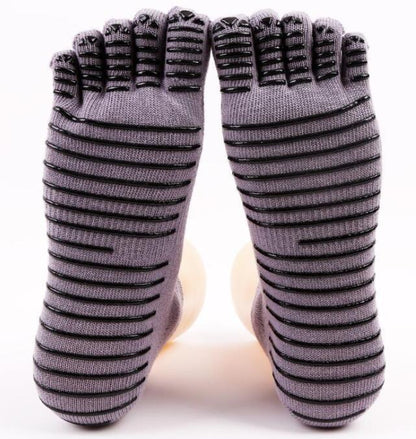 NON - SLIP YOGA SOCKS - Soxipix